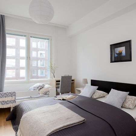 2Br Design Home 400 M From Train Station Tikkurila 万塔 外观 照片